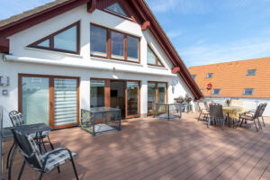Schöne große Terrasse